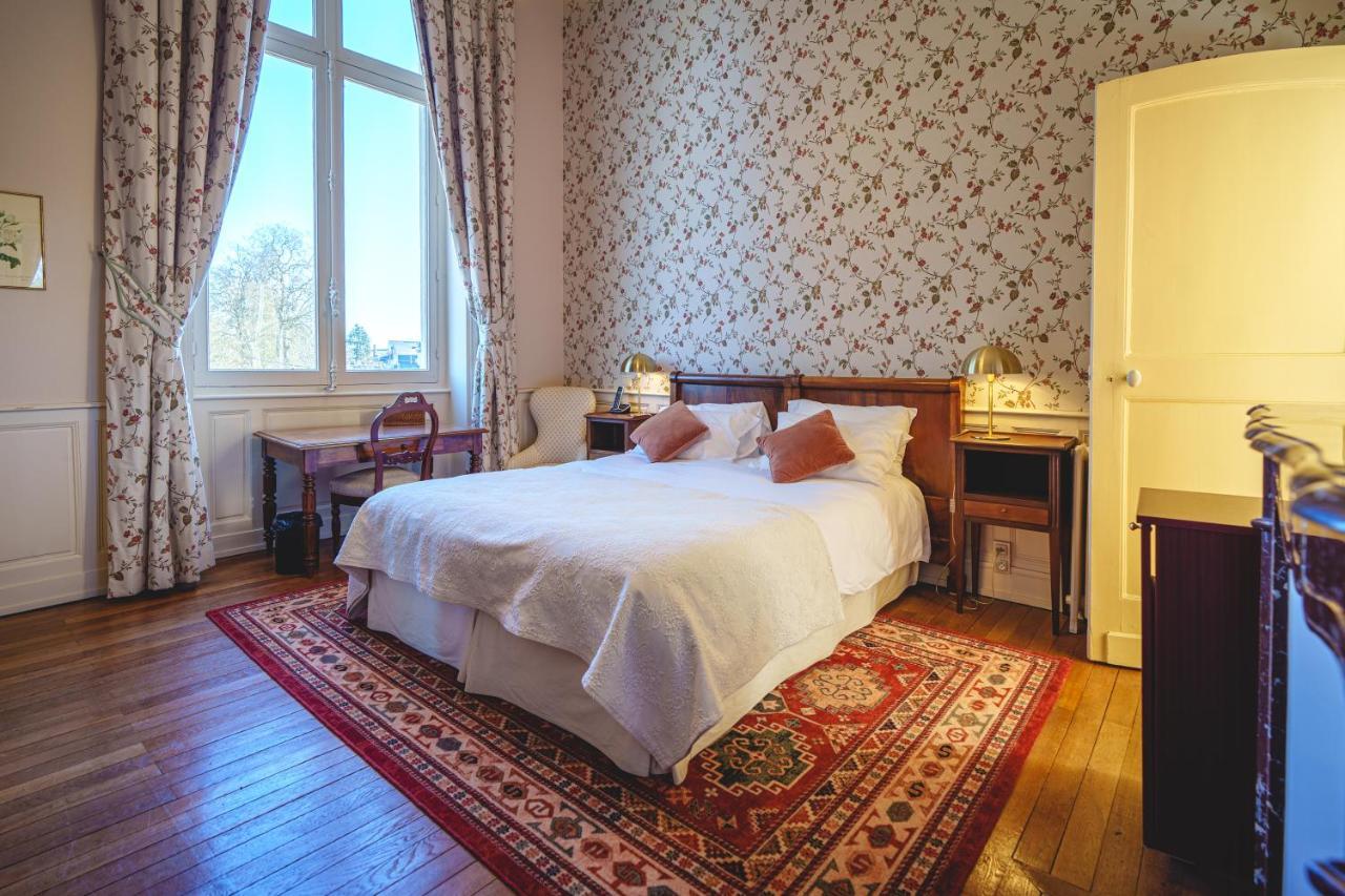 Chateau La Comtesse De Loire & Spa Saumur Bagian luar foto