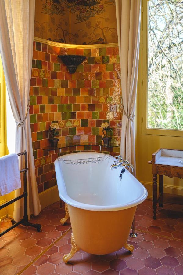 Chateau La Comtesse De Loire & Spa Saumur Bagian luar foto