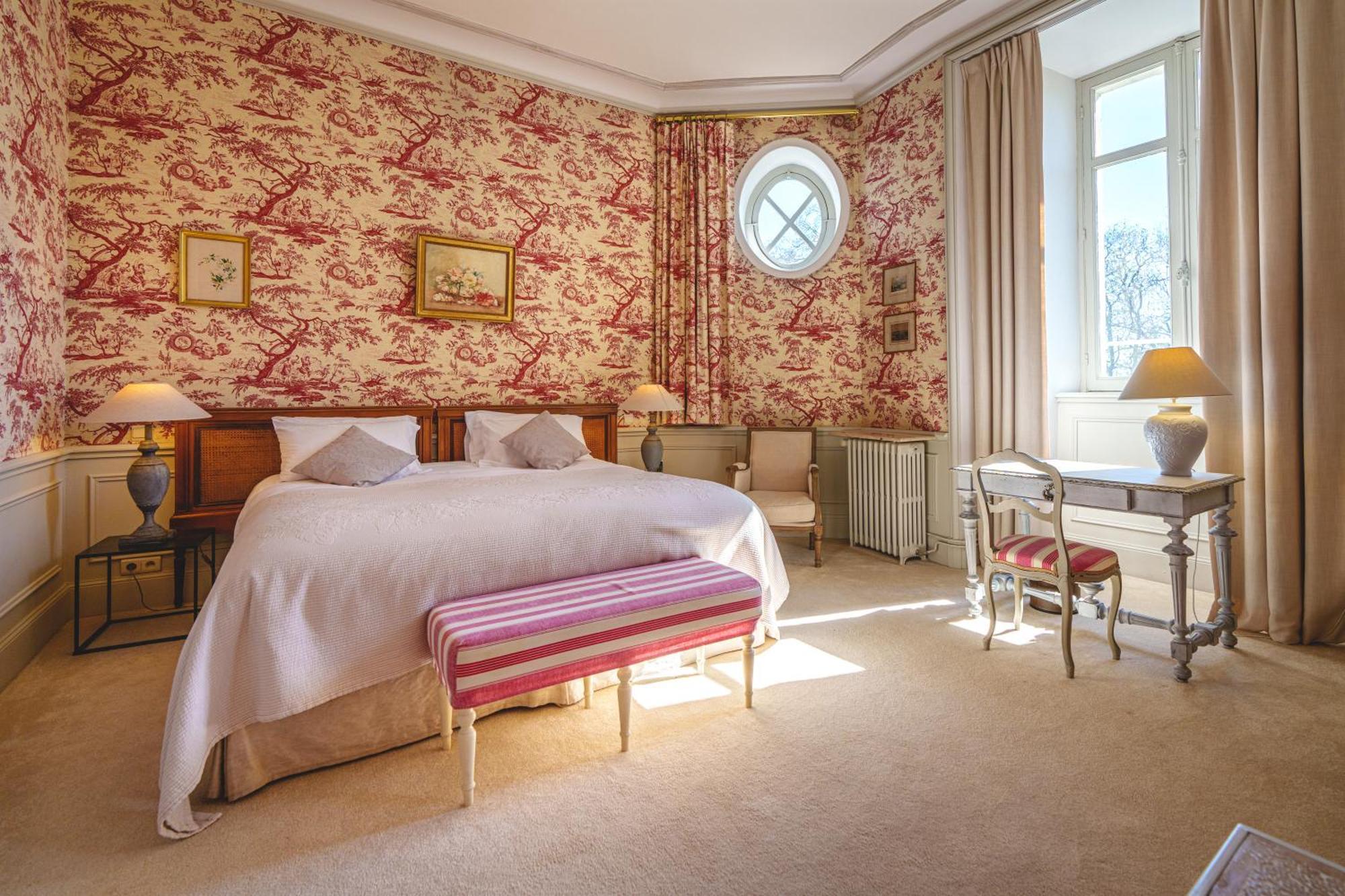 Chateau La Comtesse De Loire & Spa Saumur Bagian luar foto